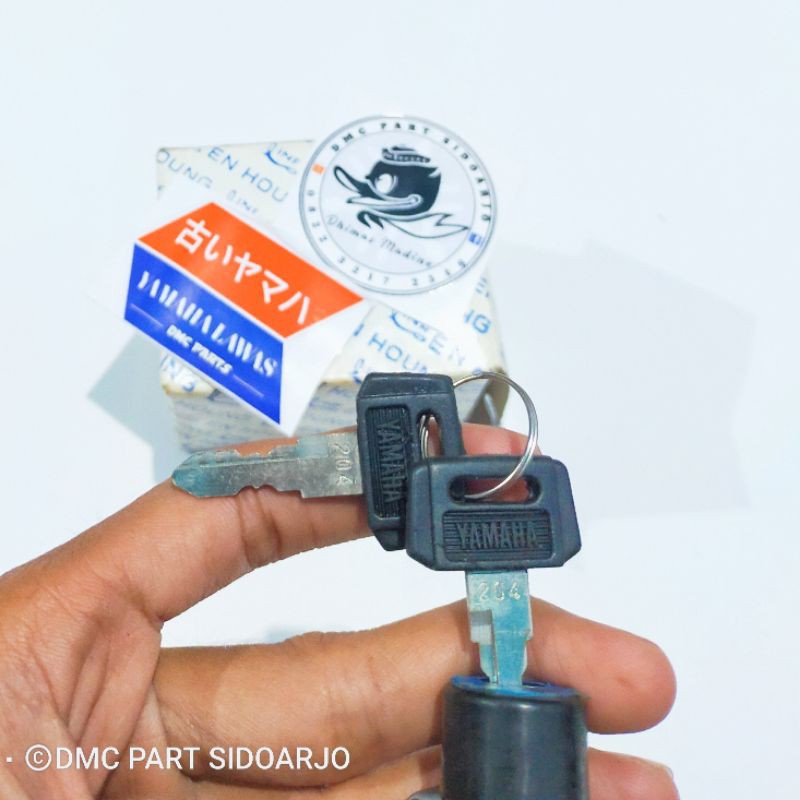 KUNCI KONTAK YAMAHA V80 CDI V80CDI thn 1979-1982 Marking YAMAHA HITAM ( NOS ) SAKLAR MAIN SWITCH SWI