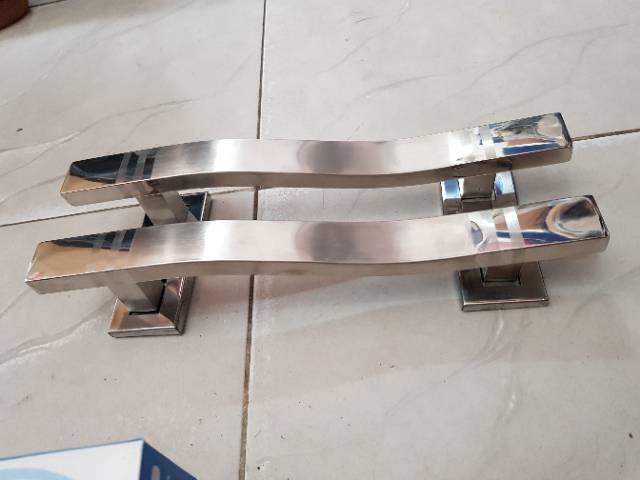 Handle pintu stainless S kobra 35cm