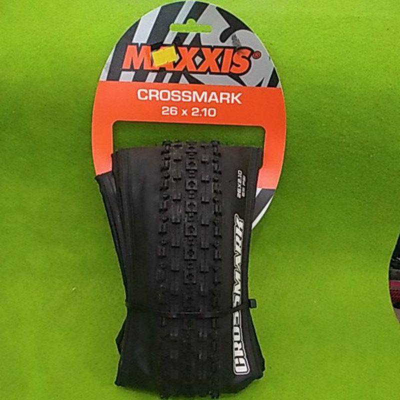 Ban Luar Maxxis