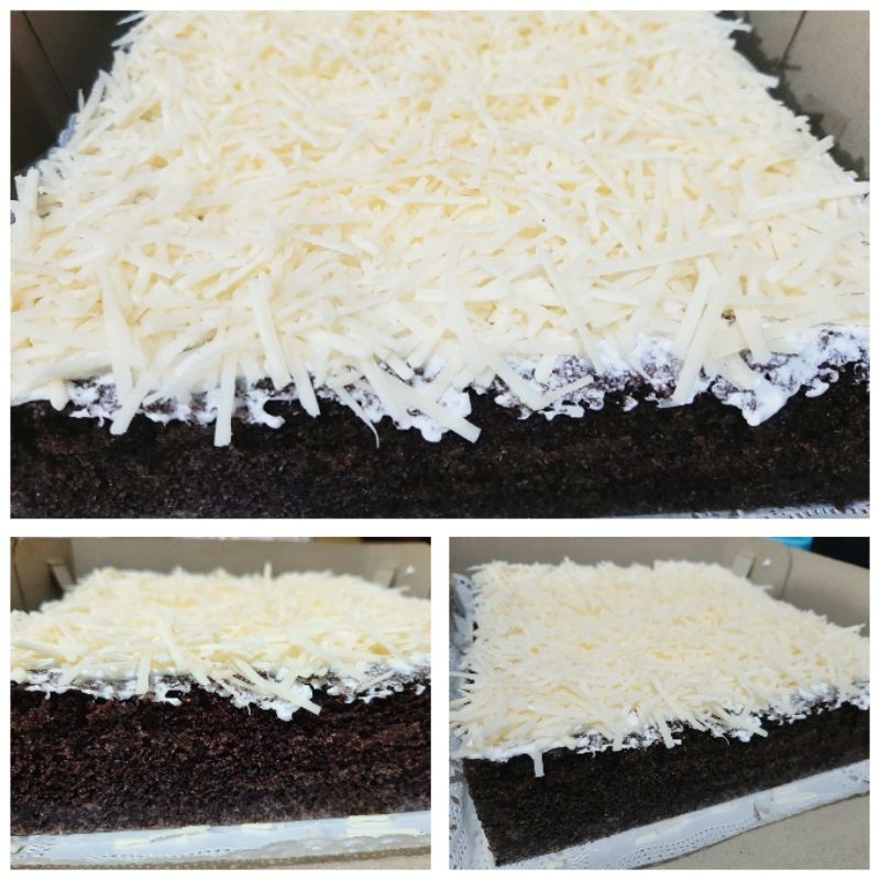 

Bolu Ketan Hitam Topping Keju Cokelat