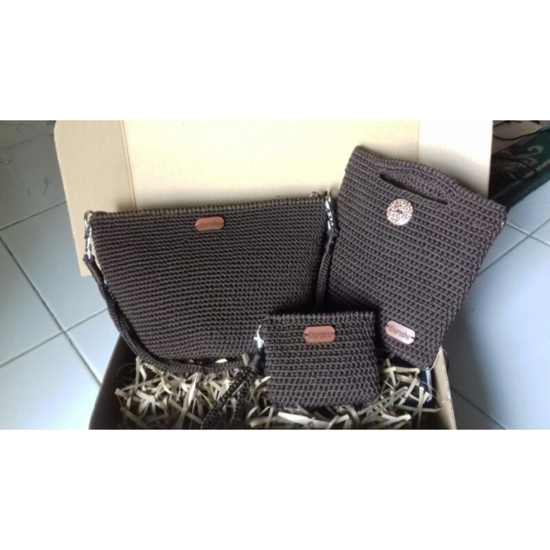 paket tas hampers tas rajut / tas wanita / not dowa / kado ultah nikah