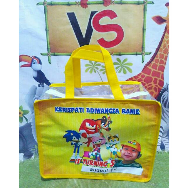 

Tas ultah resleting mika