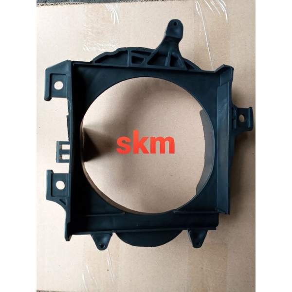 Dudukan radiator vario 125 old 125 led