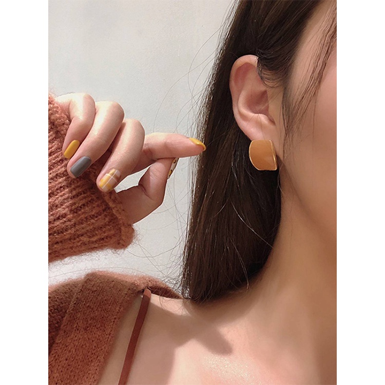 Anting Tusuk Model Morandi Untuk Wanita