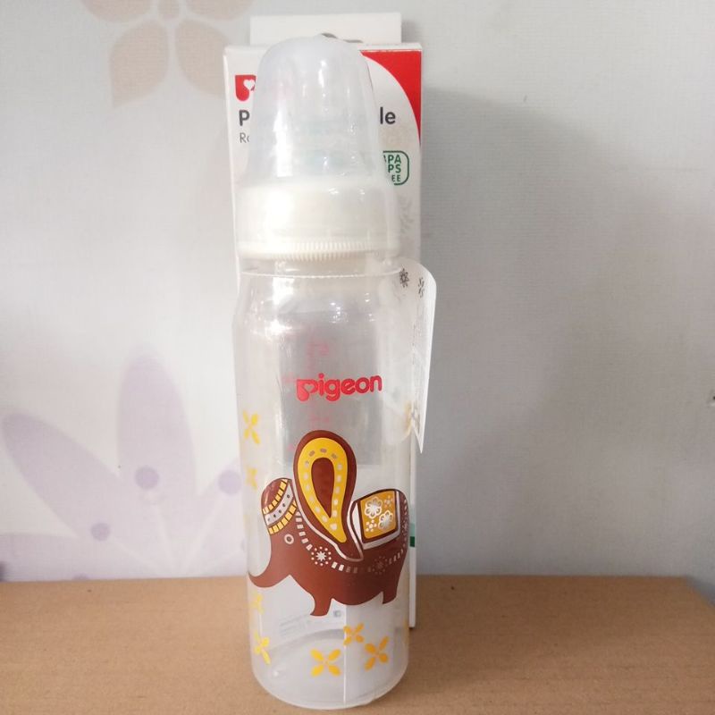 PIGEON PERISTALTIC NIPPLE ROUND NURSING BOTTLE BATIK M(4,5BULAN) 240ML/8oZ