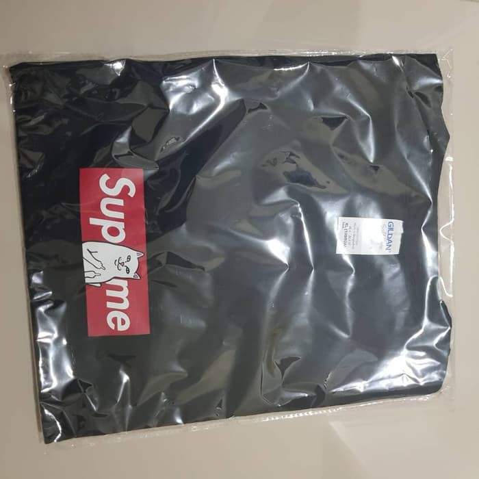 Supreme x RipnDip Parody T- Shirt / Kaos Supreme / Kaos Ripndip