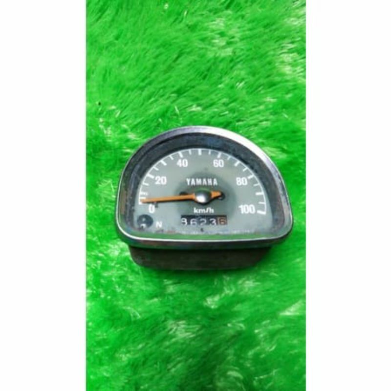 speedometer spedometer yamaha v75