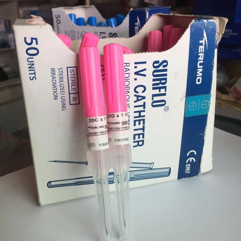 I.V. Catheter Terumo atau Surflo Terumo dengan ukuran 20g