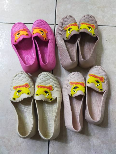 SALE STOCK Sepatu Karet Selop Anak Perempuan Anti Air Warna Random