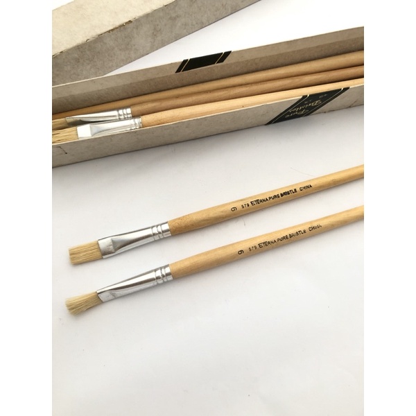 

Kuas lukis besar , Kuas lukis no 6 , Kuas lukis 579 Eterna pure bristle
