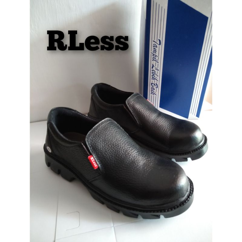 Sepatu Kulit Sapi Safety Slip On Kickers Pria 01