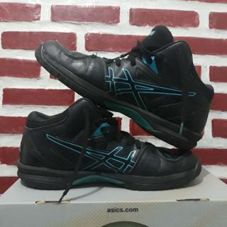 asics gel hoop v8