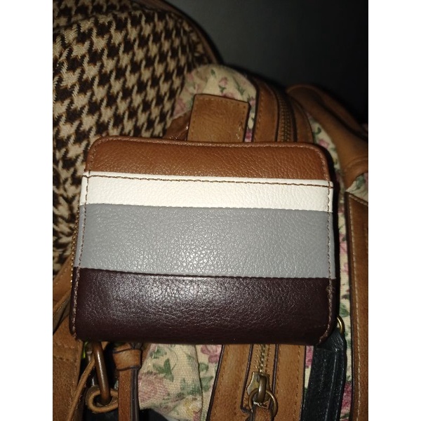 PRELOVED DOMPET WANITA FOSSIL