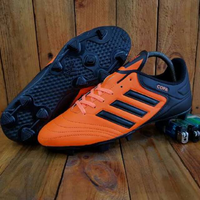 sepatu bola adidas copa orange list hitam