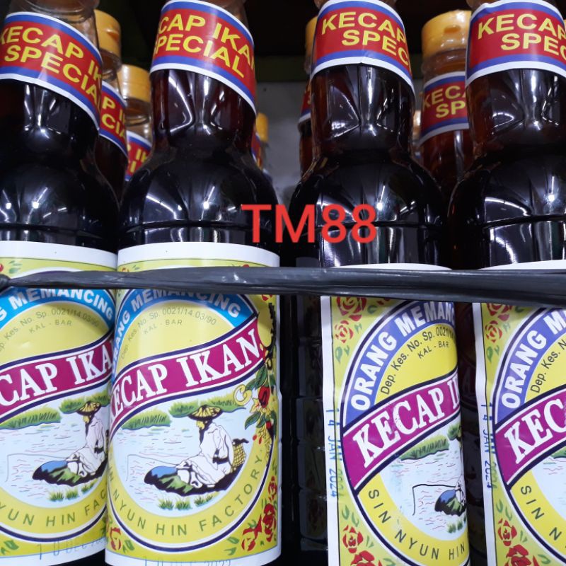 

KECAP IKAN ORANG MEMANCING/KECAP SARI IKAN ORANG MEMANCING 620 MIL PRODUK SIN NYUN HIN