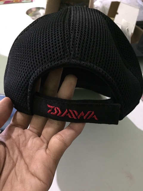 Topi Mancing Daiwa Bahan Tebal