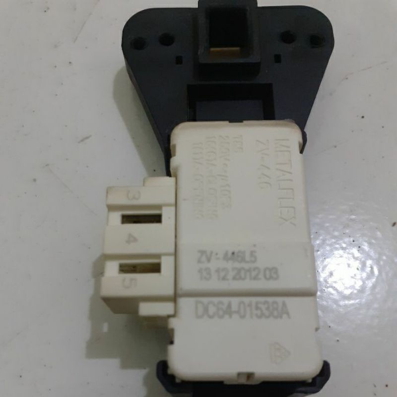 Door lock mesin cuci samsung front loding DC64 01538A original