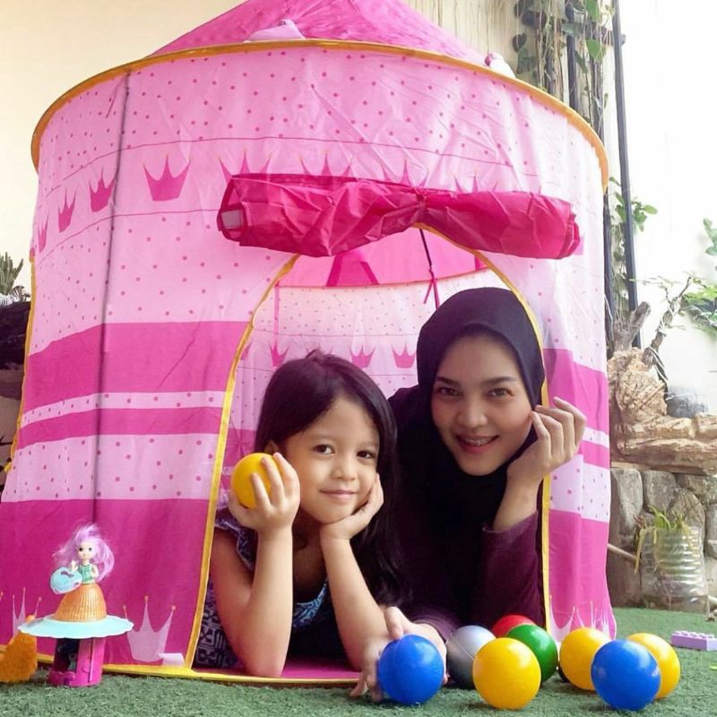 Tenda kemah anak kerucut Castle kastil Istana rumah-rumahan Makassar