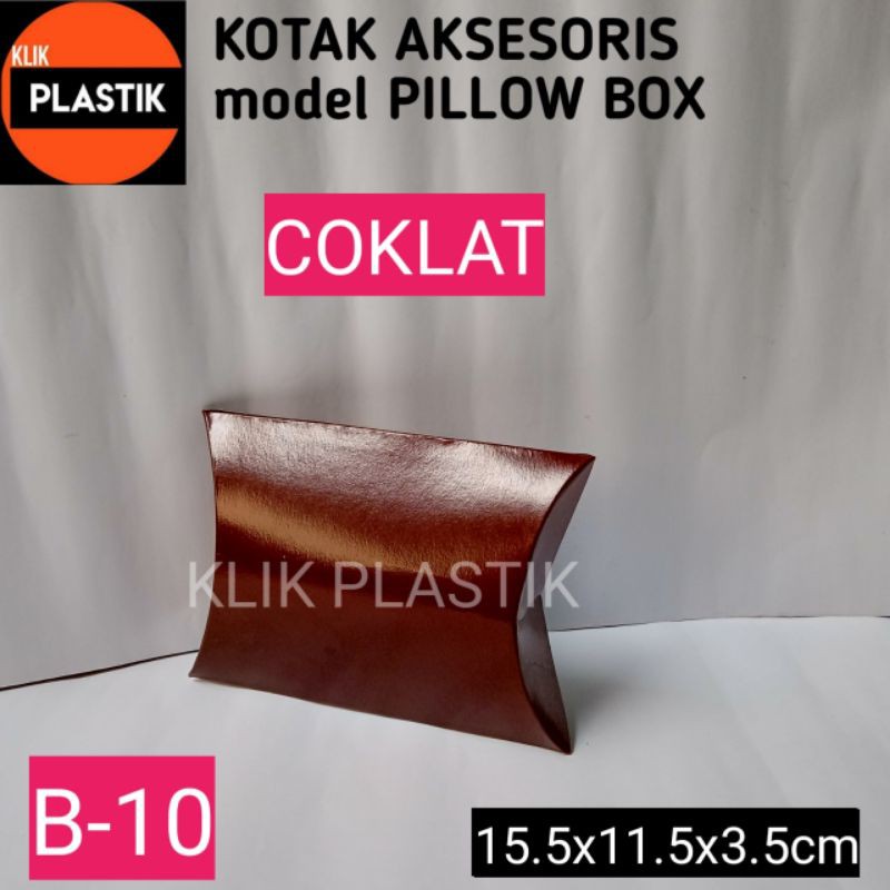 

Isi 36 KOTAK AKSESORIS B-10 COKLAT TEMPAT SOUVENIR PILLOW BOX KARDUS KADO