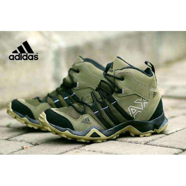 Sepatu Adidas AX2 High Cream HItam