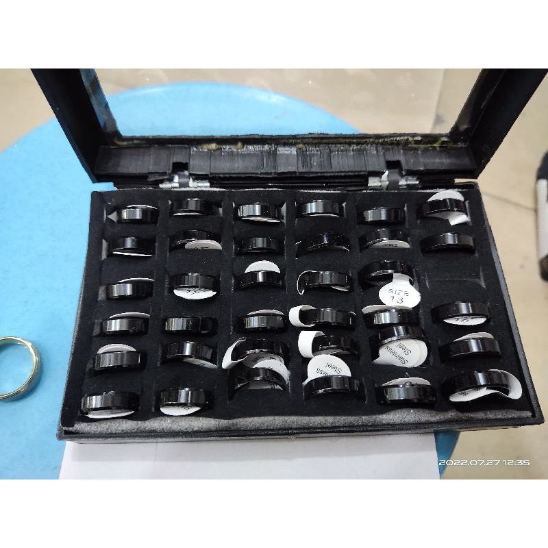 cincin stainless hitam polos tipis murah 1box isi 36pcs