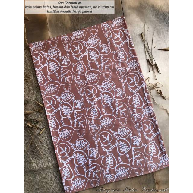 

Batik cap handmade daun coklat