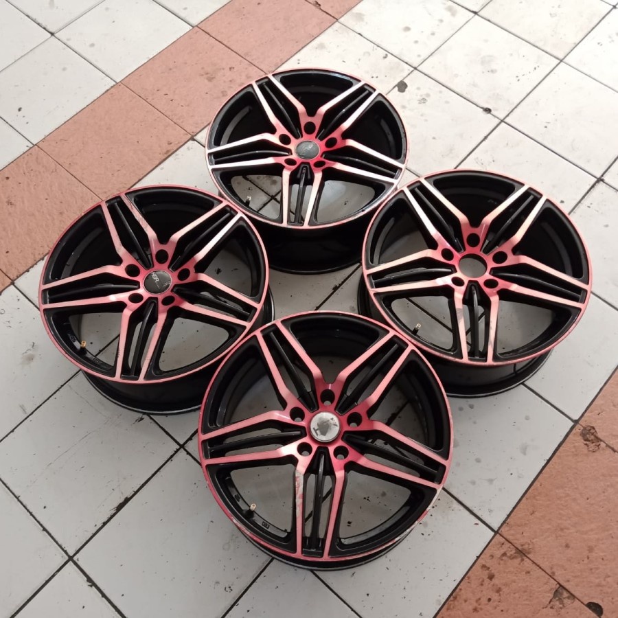 Velg Mobil Second HSR Ring 17X7 Lubang Baud 5X114 ET40