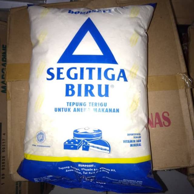 Tepung segitiga biru bogasari 1kg