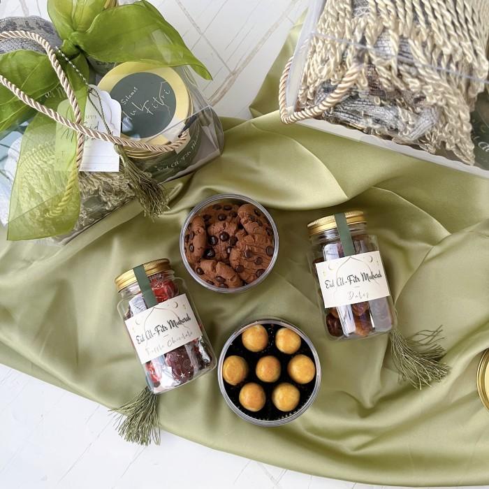 

RAMADHAN HAMPERS IDUL FITRI HAMPERS / PARSEL KURMA SAJADAH EID MUBARAK Best Seller