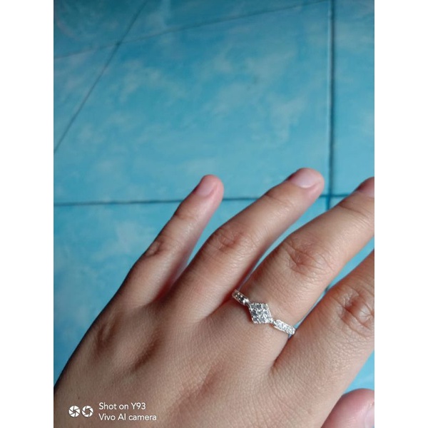 Cincin permata perak