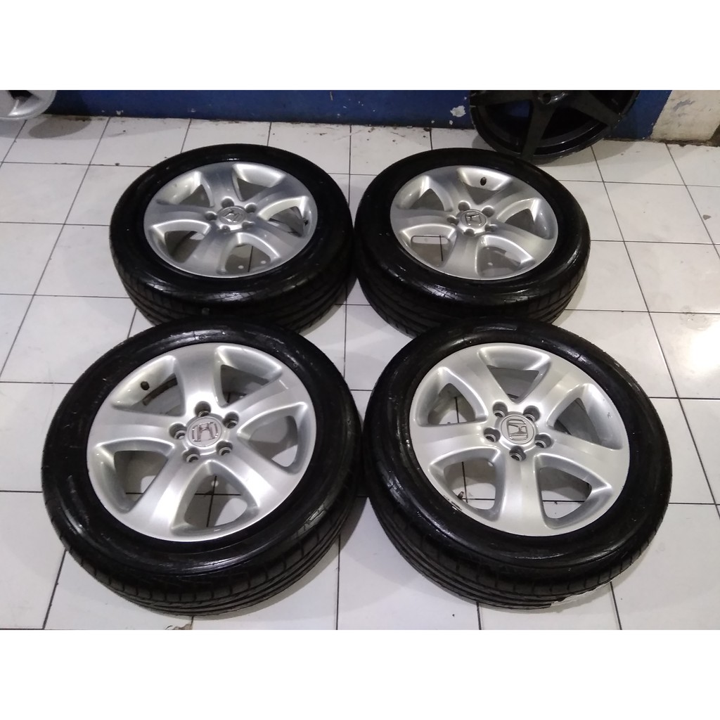 Tersedia velg seken std crv ring 17x7 pcd 5x114 plus ban toyo 225 55
