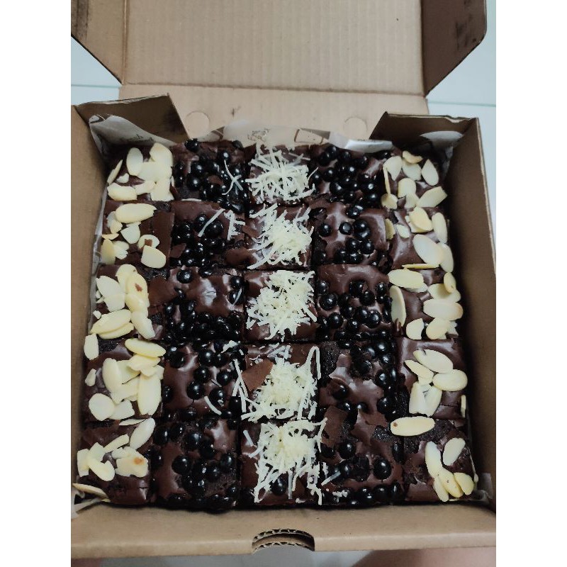 

Brownies Sekat 20x20cm