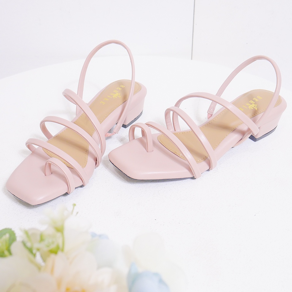 Bernike Yuki Sandal Heels Wanita 3 cm