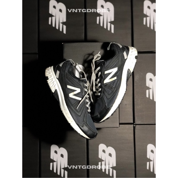 New Balance 410 V5 Black/White