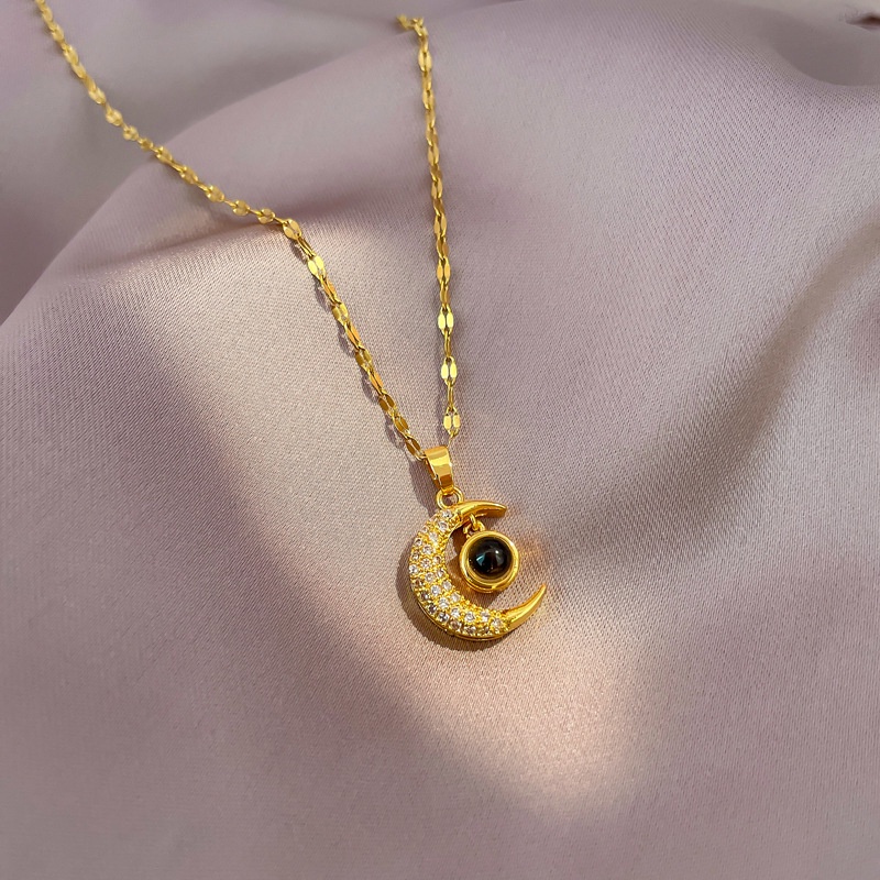 Kalung Wanita Gold Bulan Rantai titanium