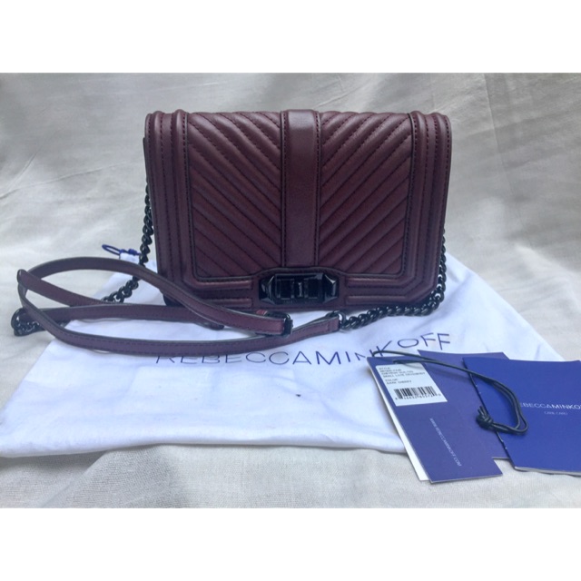 REBECCA MINKOFF SMALL DRAK CHERRY CHEVRON preloved tas pesta branded