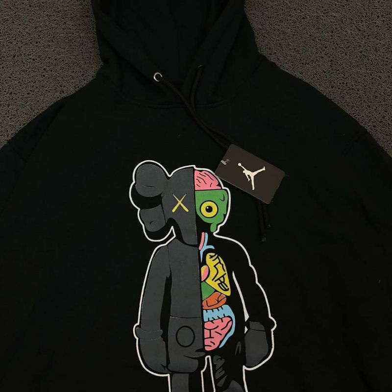 ASTROB.ID-Jaket HOODIE UNIQLO X JORDAN KAWS ANATOMI HITAM/ASTROB.ID/UNIQLO X JORDAN HOODIE TERBARU ORIGINAL PREMIUM FULL TAG+ LEBEL/HOODIE PRIA WANITA TERBARU TERHITS TERLARIS SIZE M-L-XL