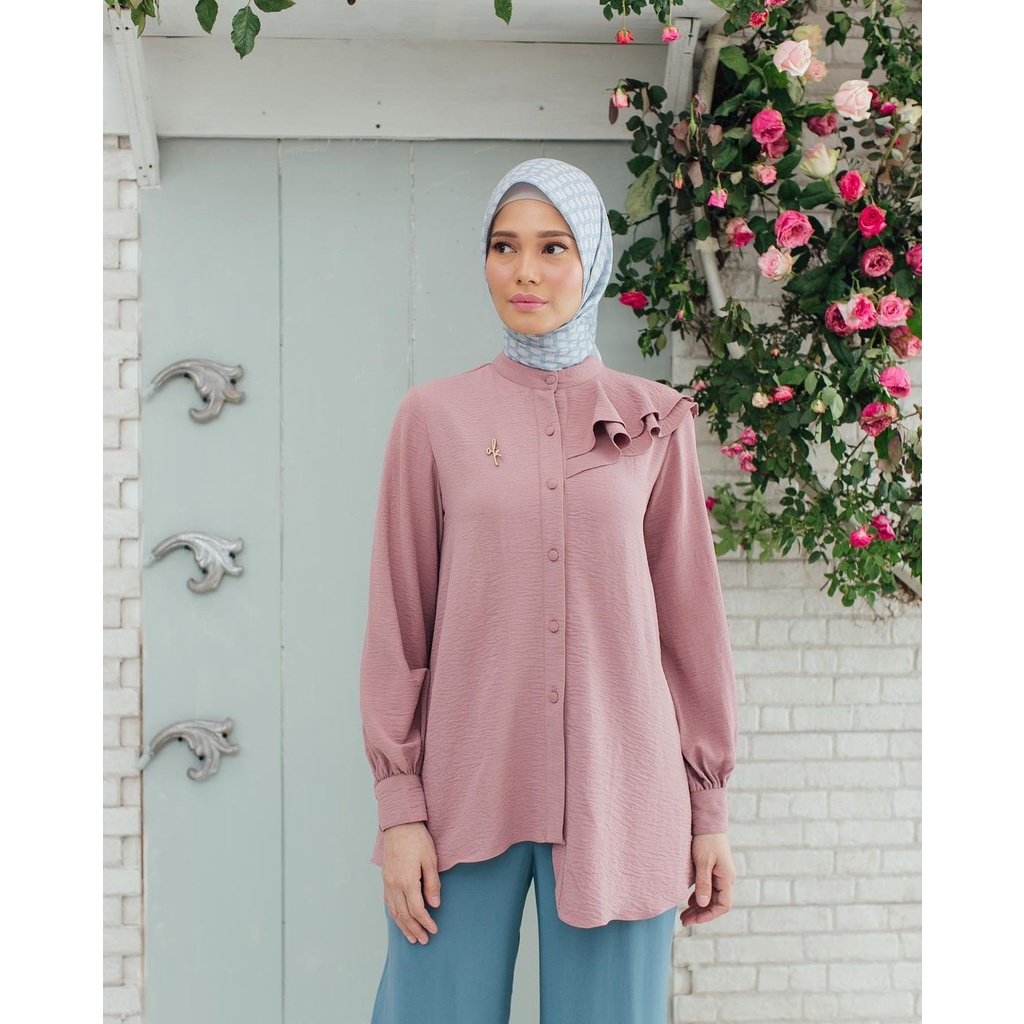CLARA BLOUSE BY WEARING KLAMBY