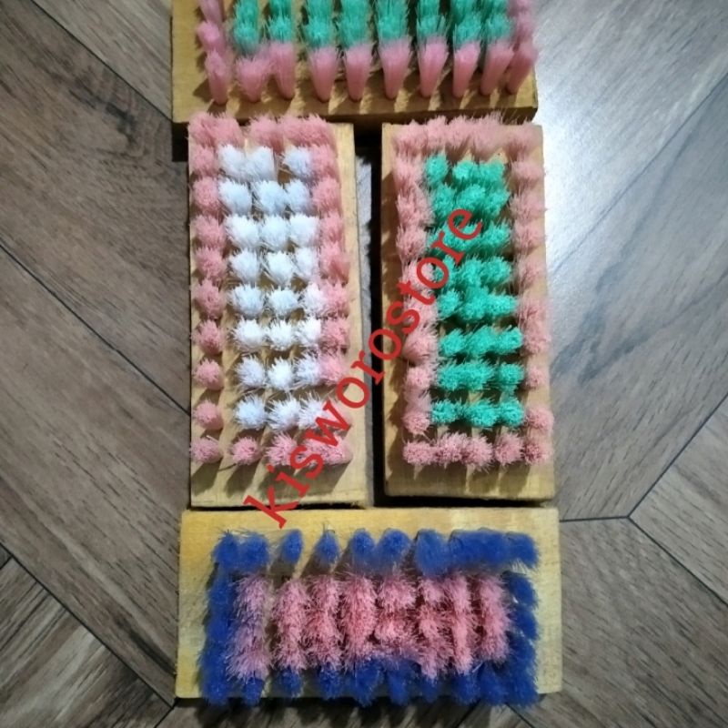 sikat cuci baju lembut dan halus