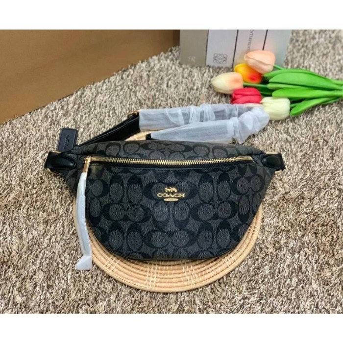 COACH BELT BAG IN SIGNATURE BLACK