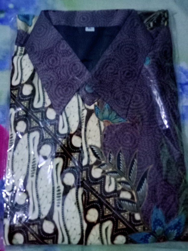 Kemeja Batik Semi Sutra Silky Premium Super Berfuring Lengan Pendek M L Xl Xxl Fashion Pria Exclusif