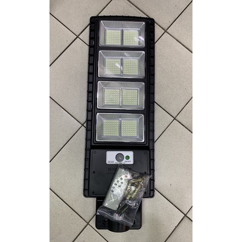 PJU solar lampu jalan all in one 400W 400 Watt