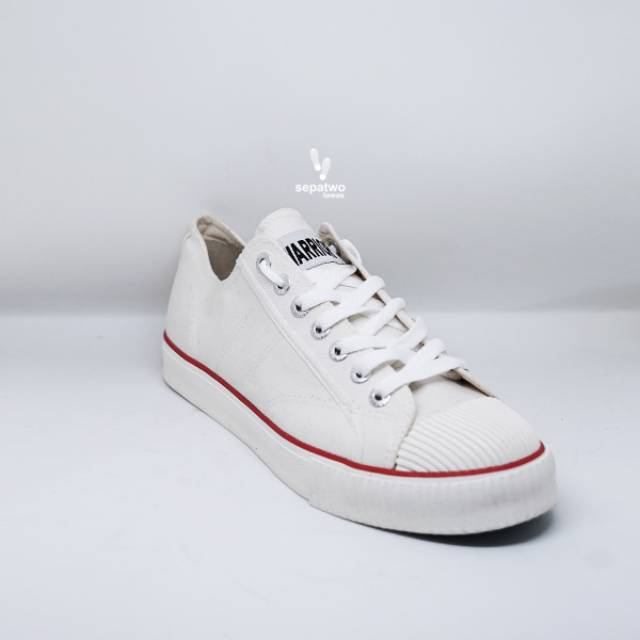 Warrior Classic LC Putih