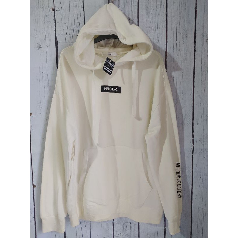hoodie putih melodic