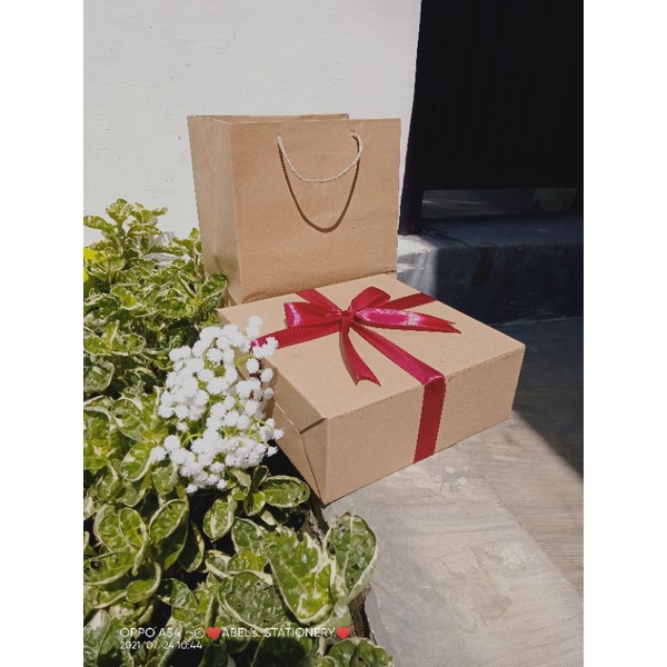 

Paper Bag / Tas Kertas untuk Box 20x20/18x18 dll