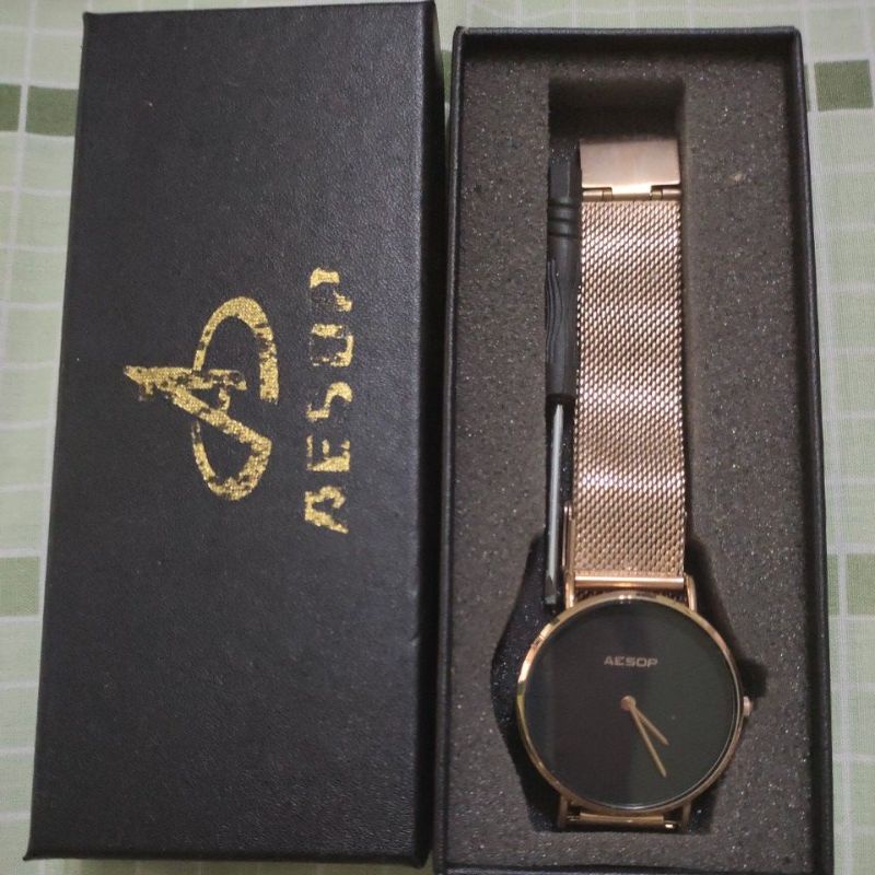 PRELOVED-JAM TANGAN AESOP