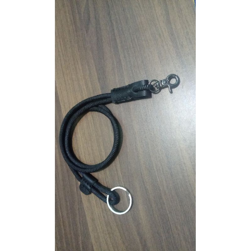 

laynard tali paracord,gantungan ID card,name tage ,laynard tali dompet