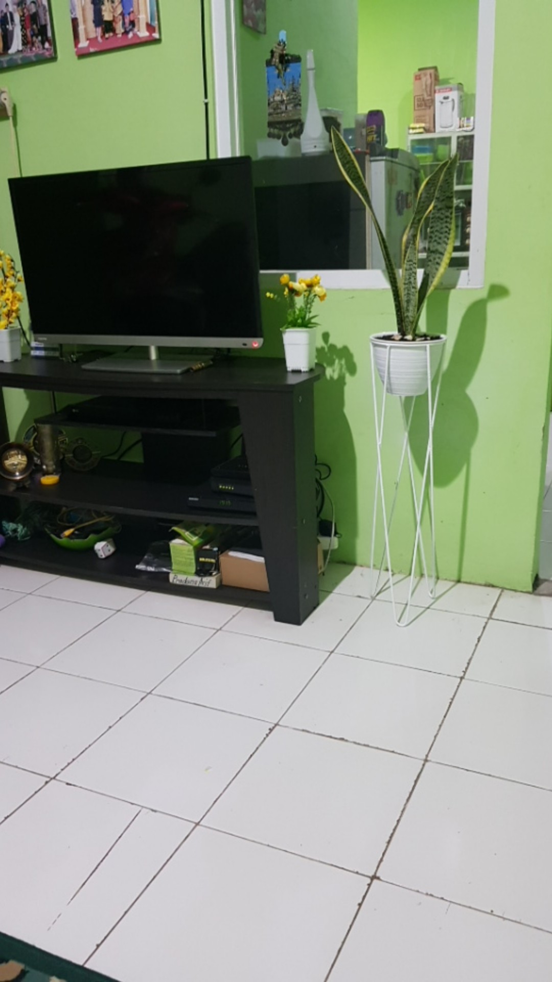 Standing Pot Besi 70cm Diameter 18cm / Rak Bunga Besi / Standing Planter