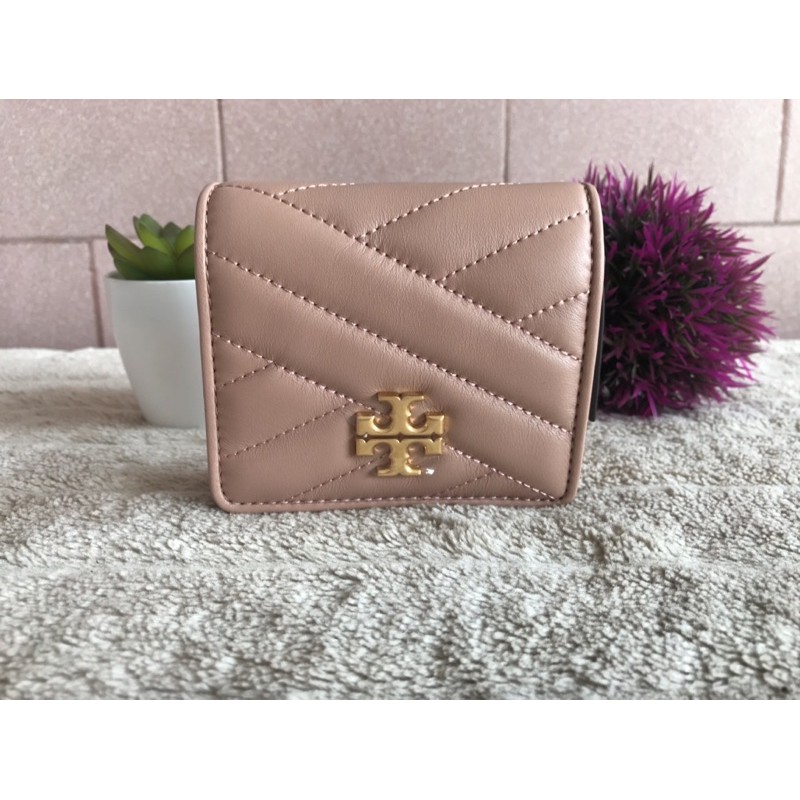 TB Tory Burch Kira Chevron BiFold Wallet Pink Moon