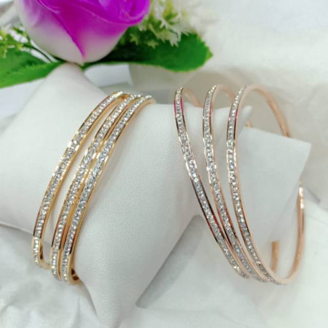 Gelang titanium keroncong mata